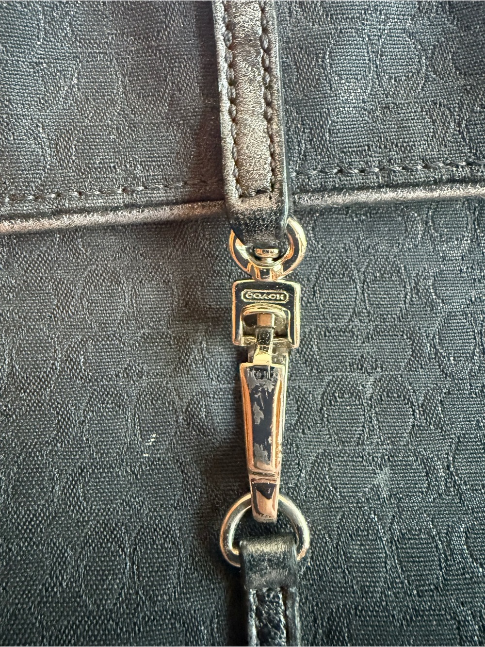 Vintage Y2K Coach Signature Canvas Baguette Shoulder Bag — Black - Picture 3 of 3